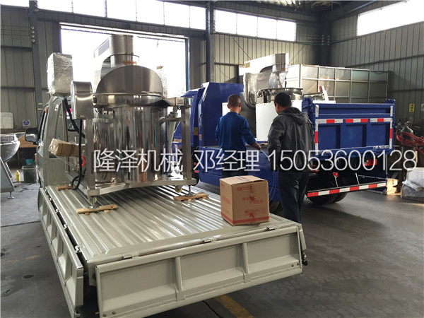 自动炒料机已经发货，一键式翻炒让您开开心心当老板